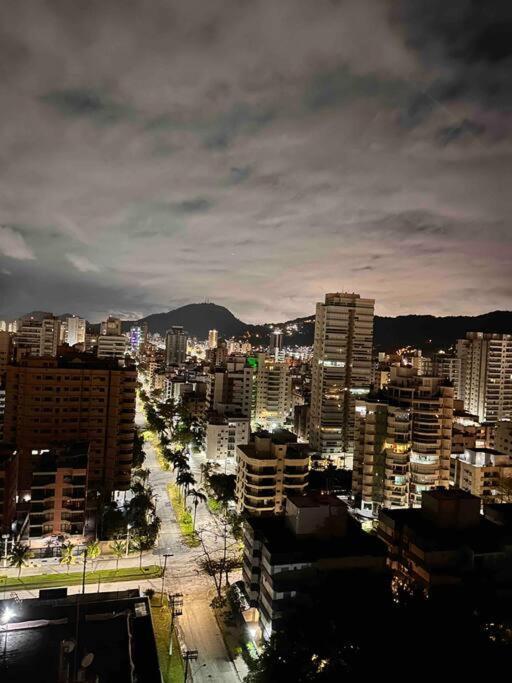 Apto Com Vista Para O Mar Com 2 Vagas - Guarujá Exterior foto